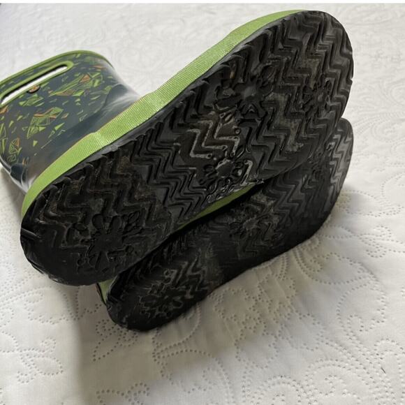 Bogs Pull On Patterned Boots Size 3 - Picture 5 of 8